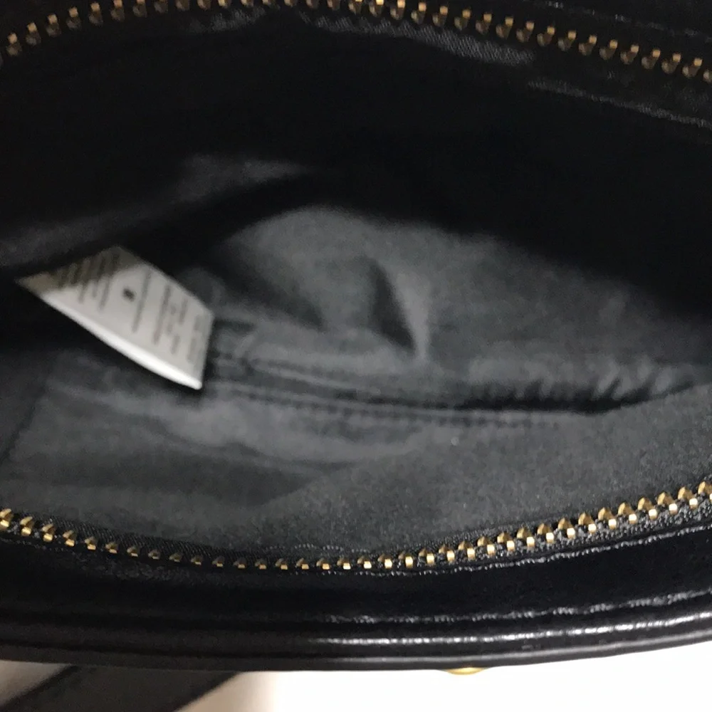 Fossil leather crossbody bag with adjustable strap and aged bronze hardwa. NWOT - Picture 9 of 10